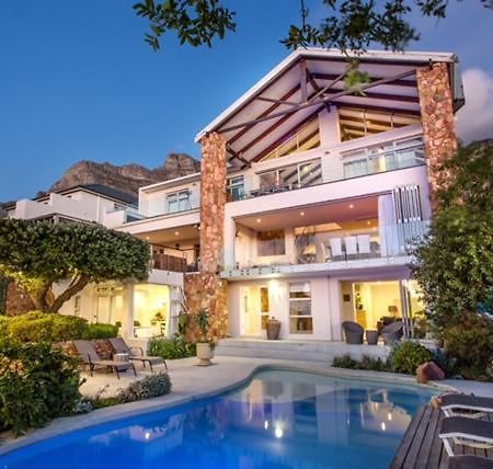 Far Horizons Camps Bay Hotell Kapstaden Exteriör bild