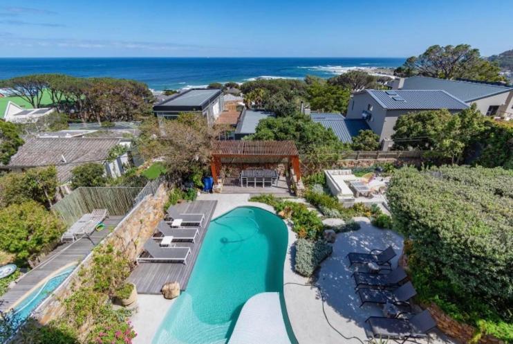 Far Horizons Camps Bay Hotell Kapstaden Exteriör bild