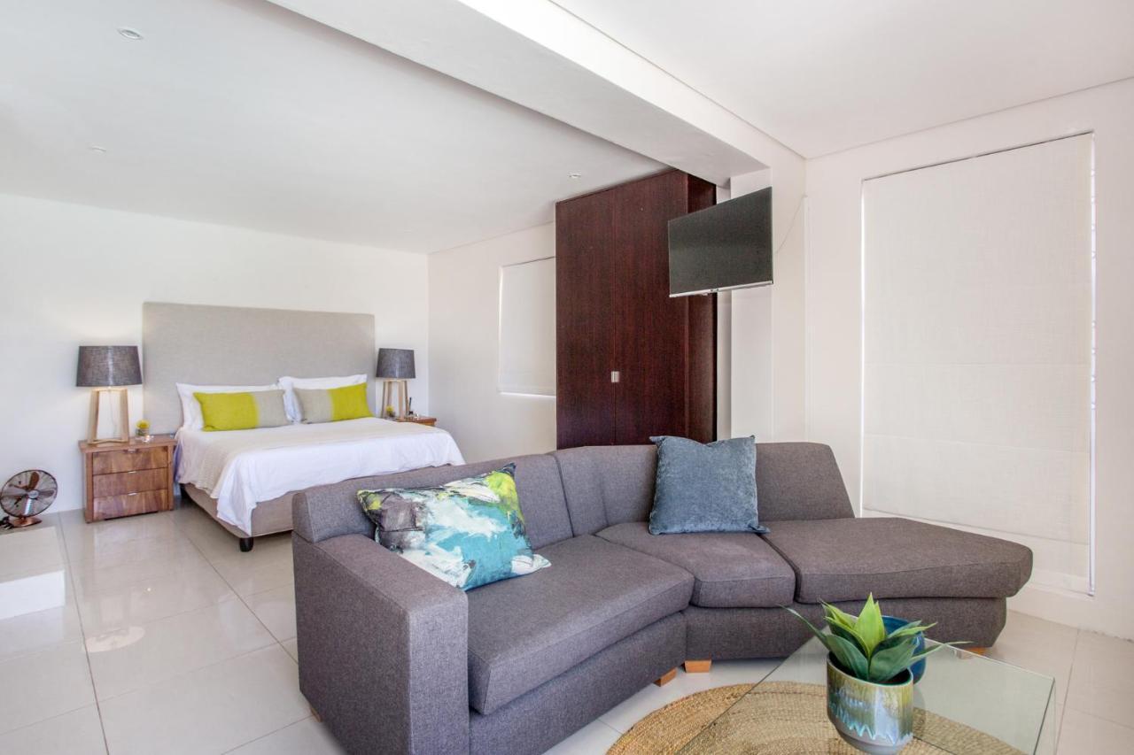 Far Horizons Camps Bay Hotell Kapstaden Exteriör bild