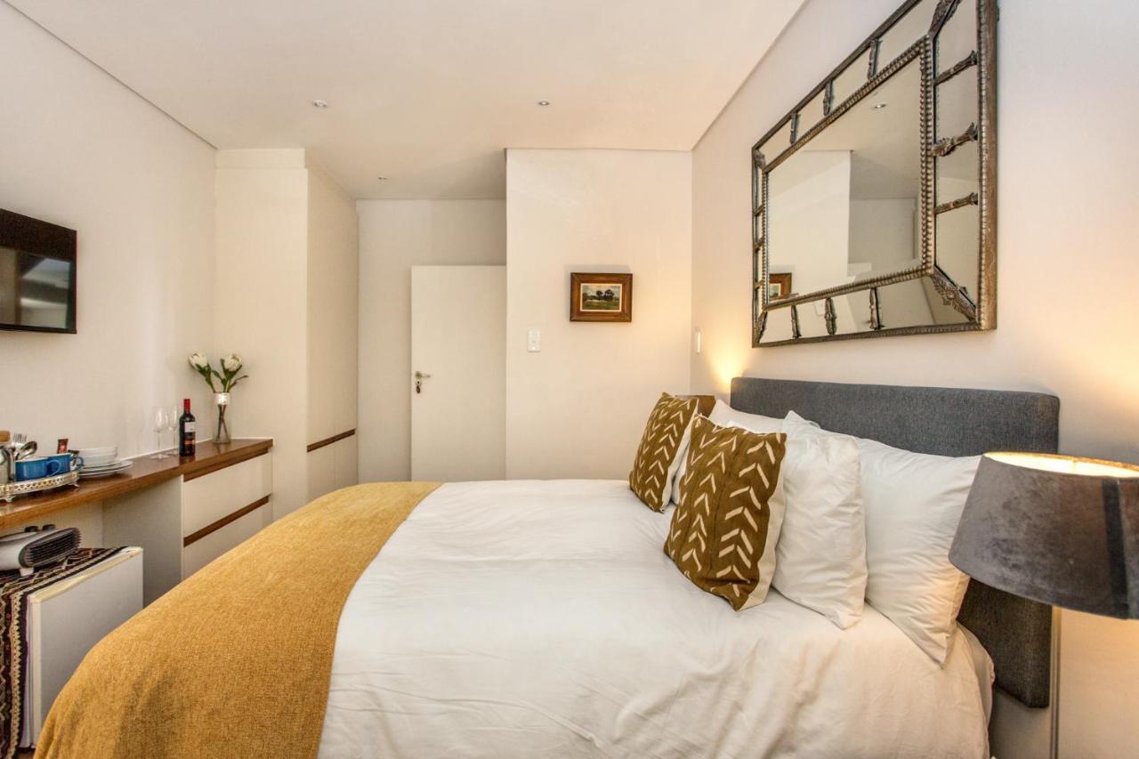 Far Horizons Camps Bay Hotell Kapstaden Rum bild